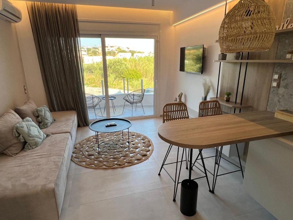 Aelia Apartments มากรีเยียลอส ภายนอก รูปภาพ