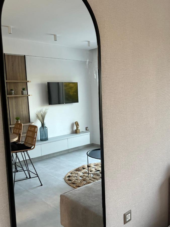 Aelia Apartments มากรีเยียลอส ภายนอก รูปภาพ