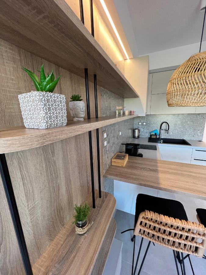Aelia Apartments มากรีเยียลอส ภายนอก รูปภาพ
