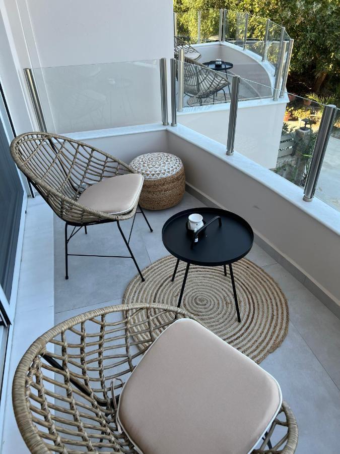 Aelia Apartments มากรีเยียลอส ภายนอก รูปภาพ